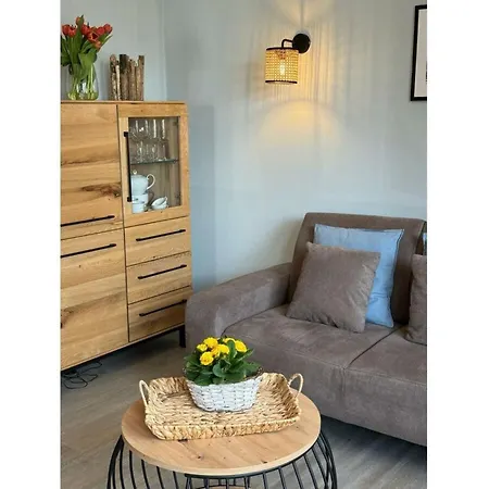 With 1 Bedroom *